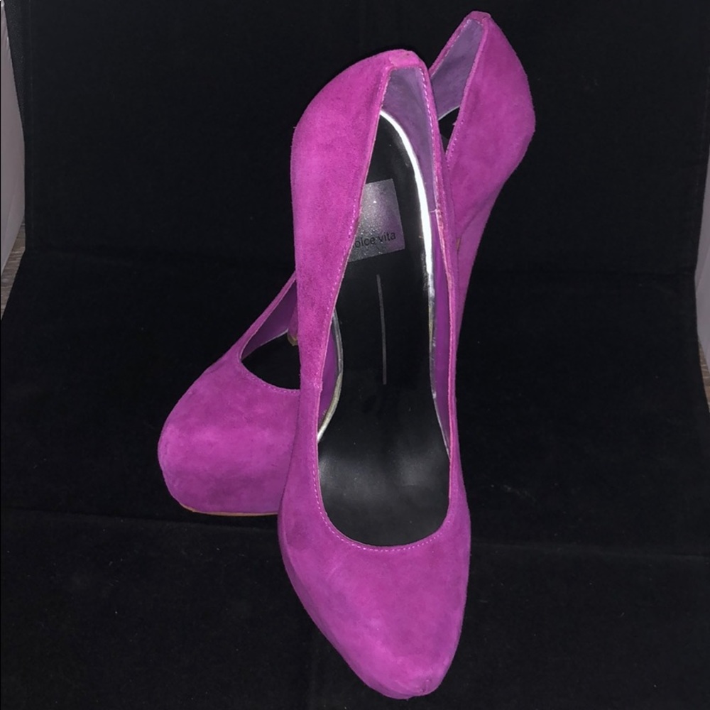 Dolce Vita “Devon” Heels